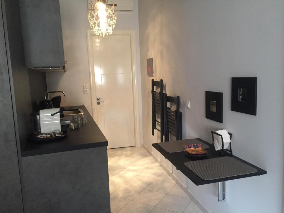 All Seasons Luxury Suites1 이오아니아 외부 사진
