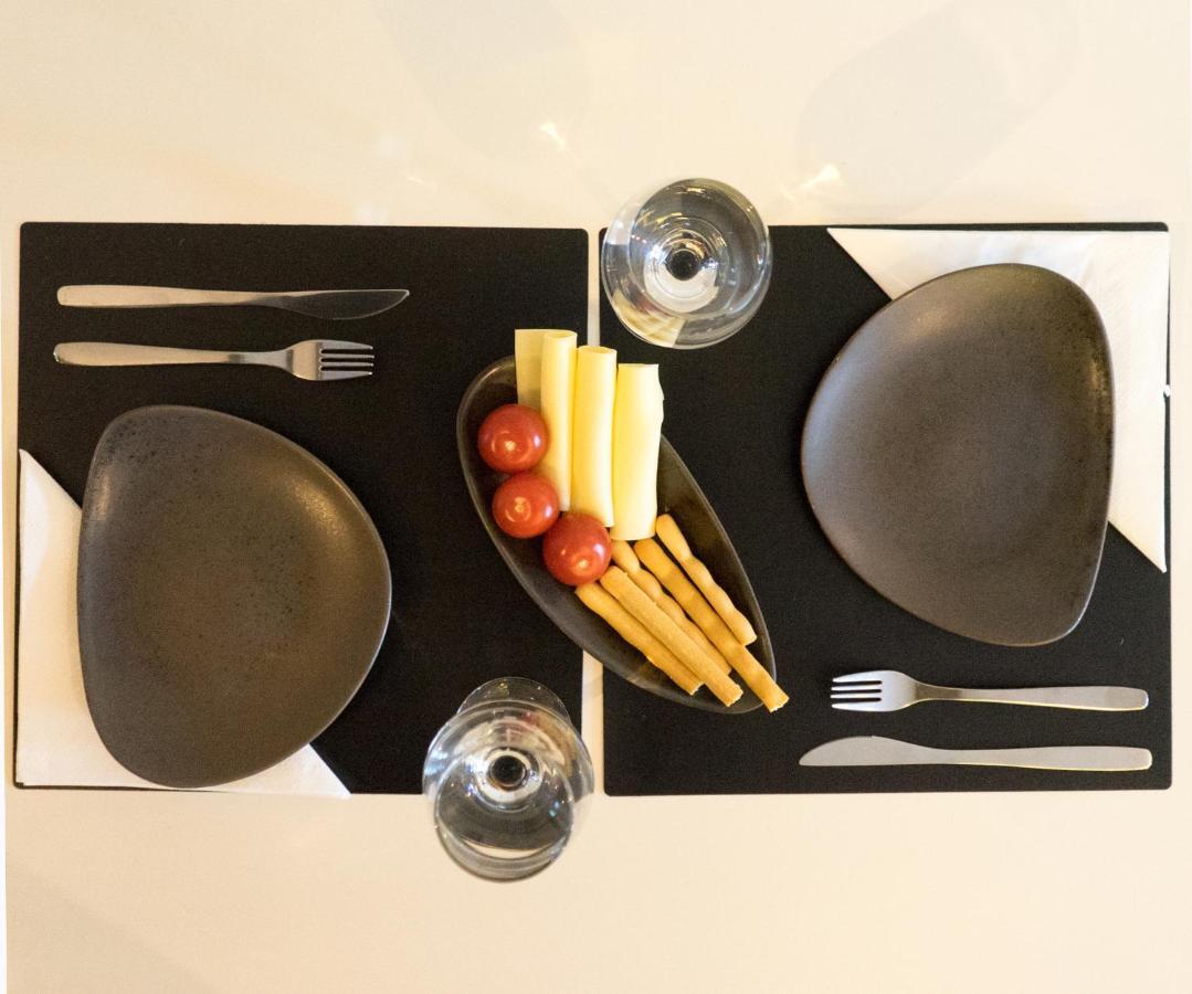 All Seasons Luxury Suites1 이오아니아 외부 사진